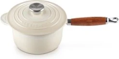 Le Creuset Steelpan - Met Deksel - Tradition - Meringue - ø 18 Cm / 1.8 Liter -Pot Promotiewinkel 1200x594 3