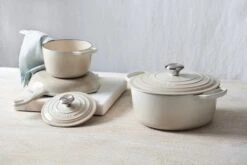 Le Creuset Steelpan - Met Deksel - Tradition - Meringue - ø 18 Cm / 1.8 Liter -Pot Promotiewinkel 1200x800 240