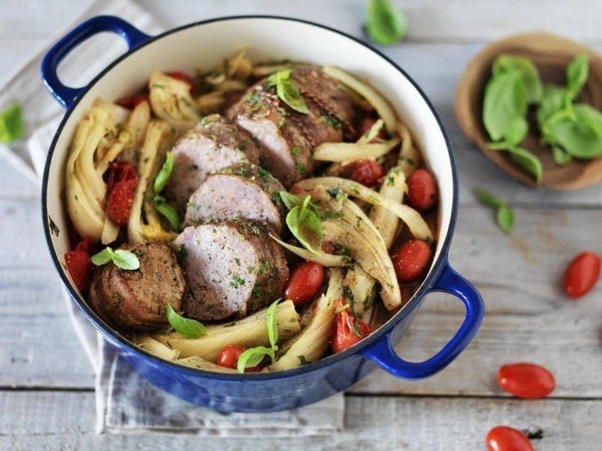 BK Bourgogne Braadpan Ø 24 Cm - Blauw - Gietijzer - Inductie 3 BK Bourgogne Braadpan Ø 24 Cm - Blauw - Gietijzer - Inductie - Afbeelding 3