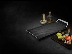 AEG MASTERY COLLECTION Plancha A9HL33 - Grillplaat - Gegoten Aluminium - 22 X 43 Cm -Pot Promotiewinkel 1200x902 6